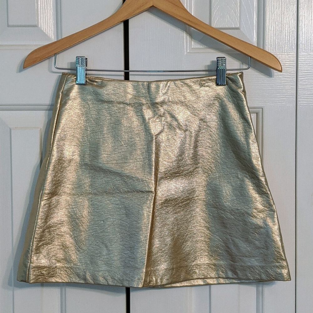 NWT ZARA champagne🍾 gold skirt